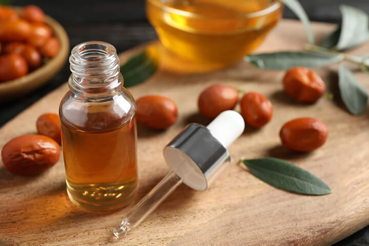 benefits of jojoba oil for skin and hai